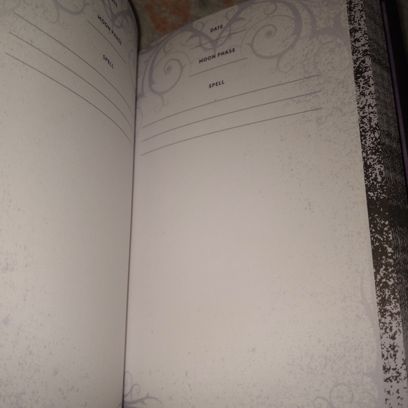 Wiccapedia hardcover book and journal set Shawn Robbins & Leanna Greenaway - Picture 6 of 7